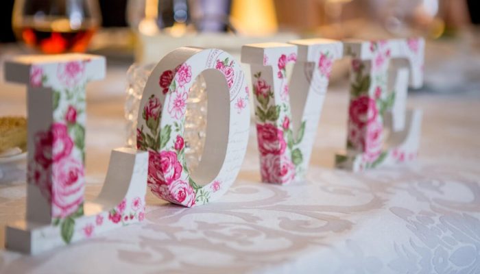 How to Plan the Perfect Anniversary Party - Wedding Planning LOVE
